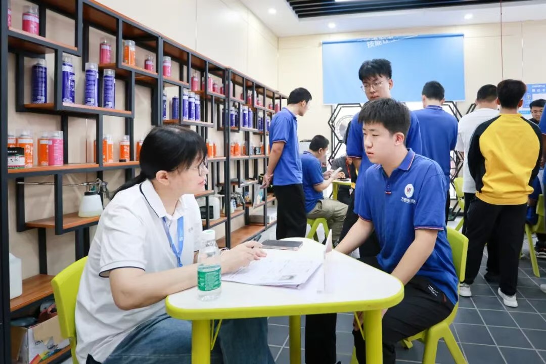 ǰ̨�������ġ��˴��ڡ�������ͨ 2026 ���������ѧλ���ټ���ing